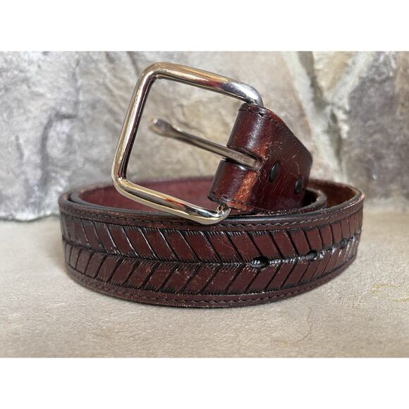 MEN’S LEATHER BELT BROWN CHEVRON EMBOSSED TOOLED PATTERN SIZE 38 FISHTAIL - Picture 1 of 9